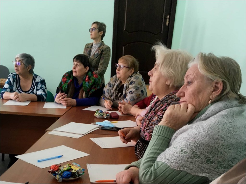 Соловьёвская школа Становлянский район. Администрация Соловьевского сельского поселения телефон.